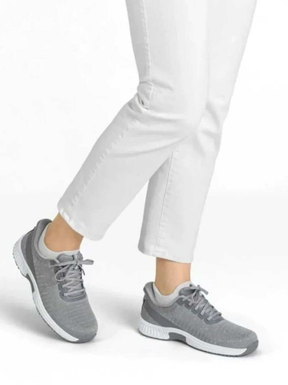 Orthofeet Kita Hands-Free Sneakers - Color: Gray Glitter - Size: Womens 11.5 Wid